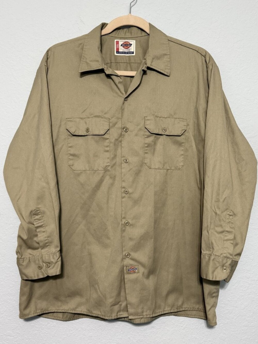 Dickies Work Shirt Mens 2XL Beige Tan Button Up Long Sleeve Pockets Workwear